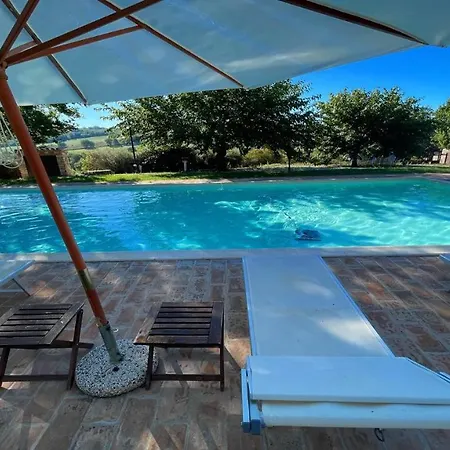 Todi By The Pool Villasleeps 10exclusive Poolwalk To Todi Restaurant