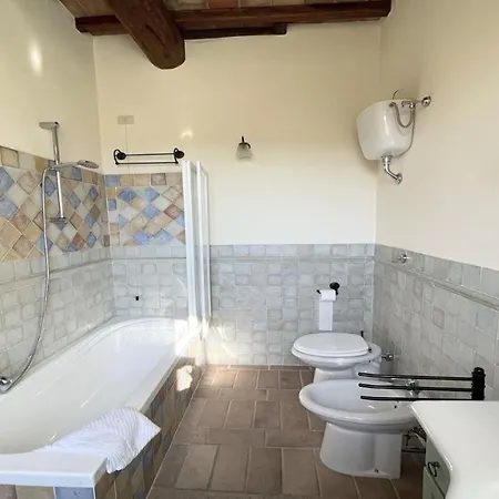 Todi By The Pool Villasleeps 10exclusive Poolwalk To Todi Restaurant Otel