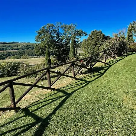 Todi By The Pool Villasleeps 10exclusive Poolwalk To Todi Restaurant 4*
